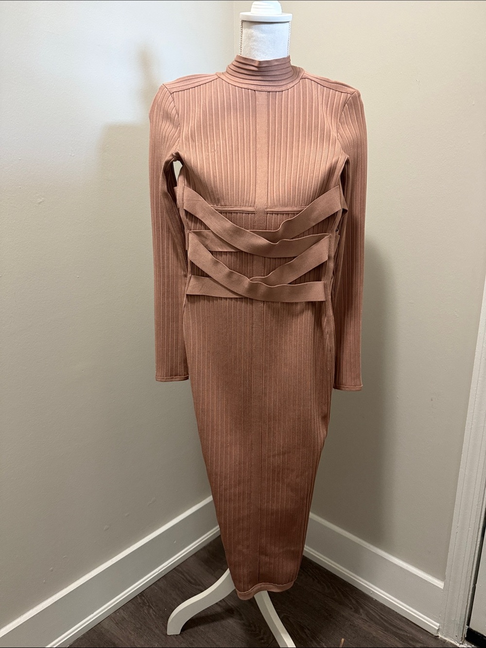 Ribbed Long-Sleeve Midi Dress in Dusty Rose